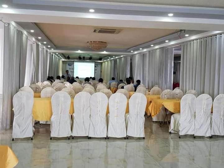 Khach San Long Ty Hotel Ca Mau Bagian luar foto