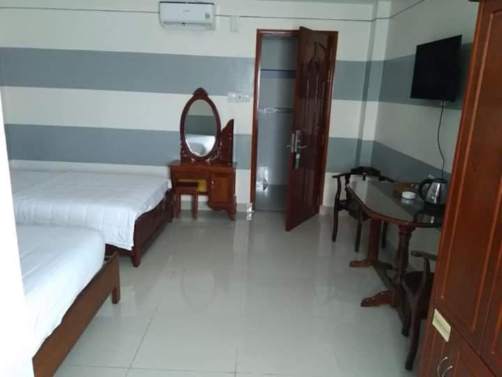 Khach San Long Ty Hotel Ca Mau Bagian luar foto